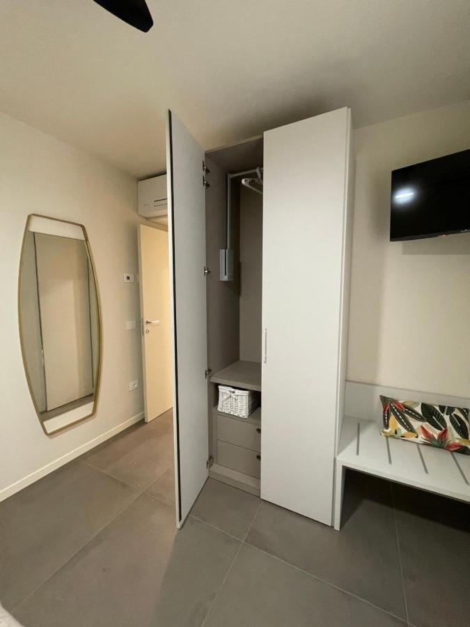 Lucia Holiday Apartments Lazise Exterior photo